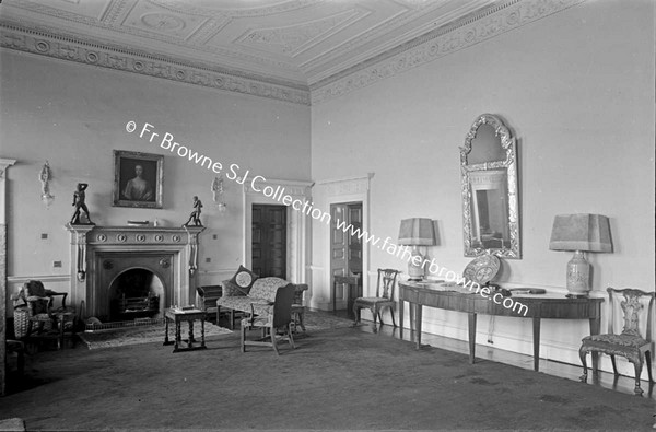 HEADFORD HOUSE DRAWING ROOM